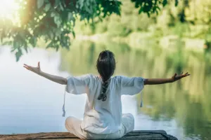 10 Essential Wellbeing Tips for Menopausal Women