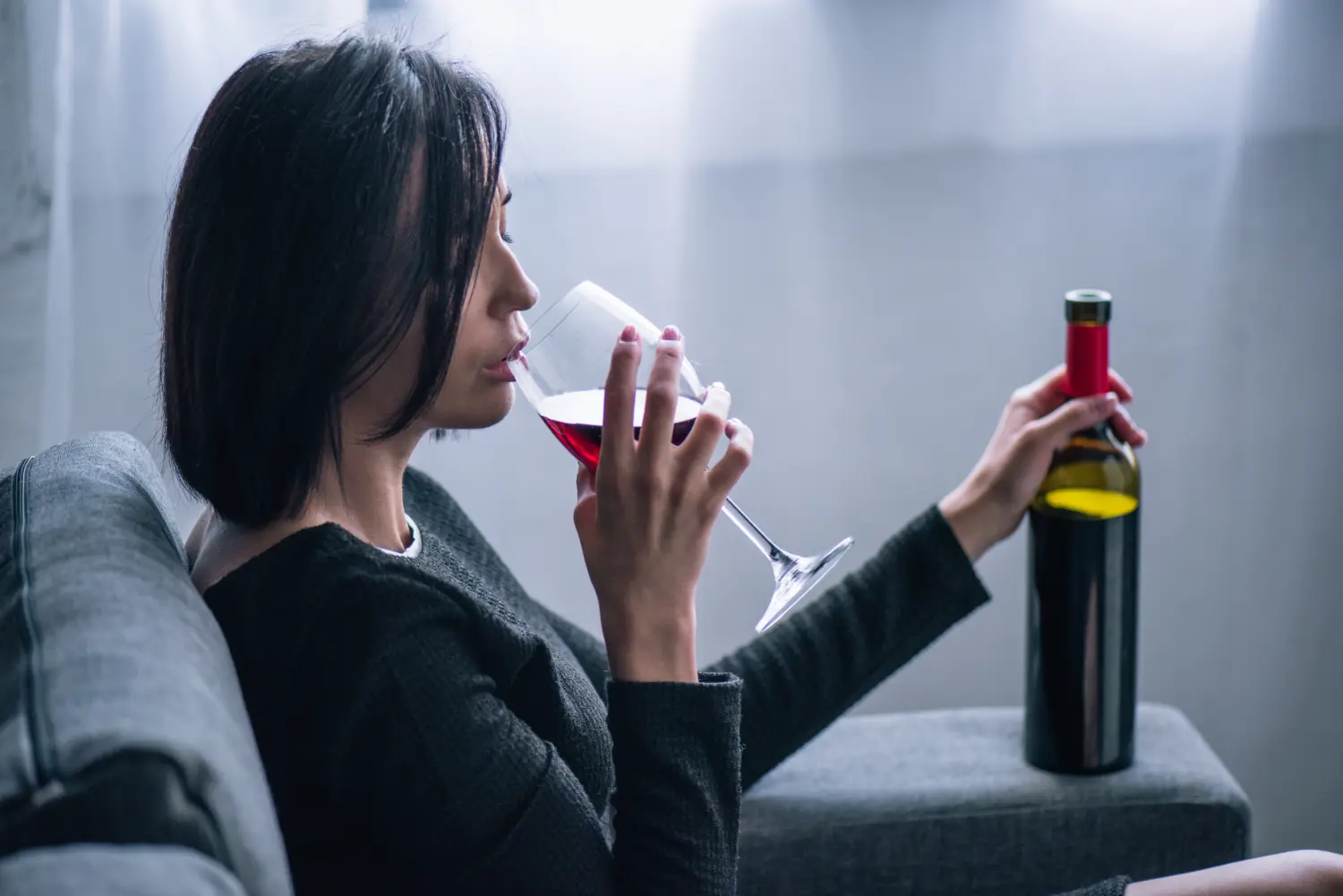 Alcohol and Menopause: Understanding the Effects